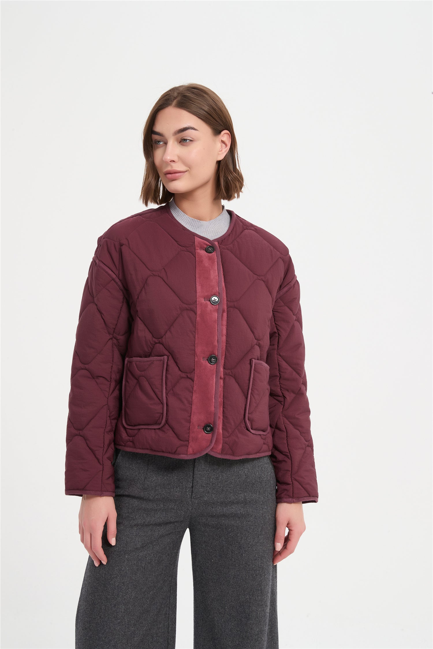 Women fancy quilting neckless  paddedjacket