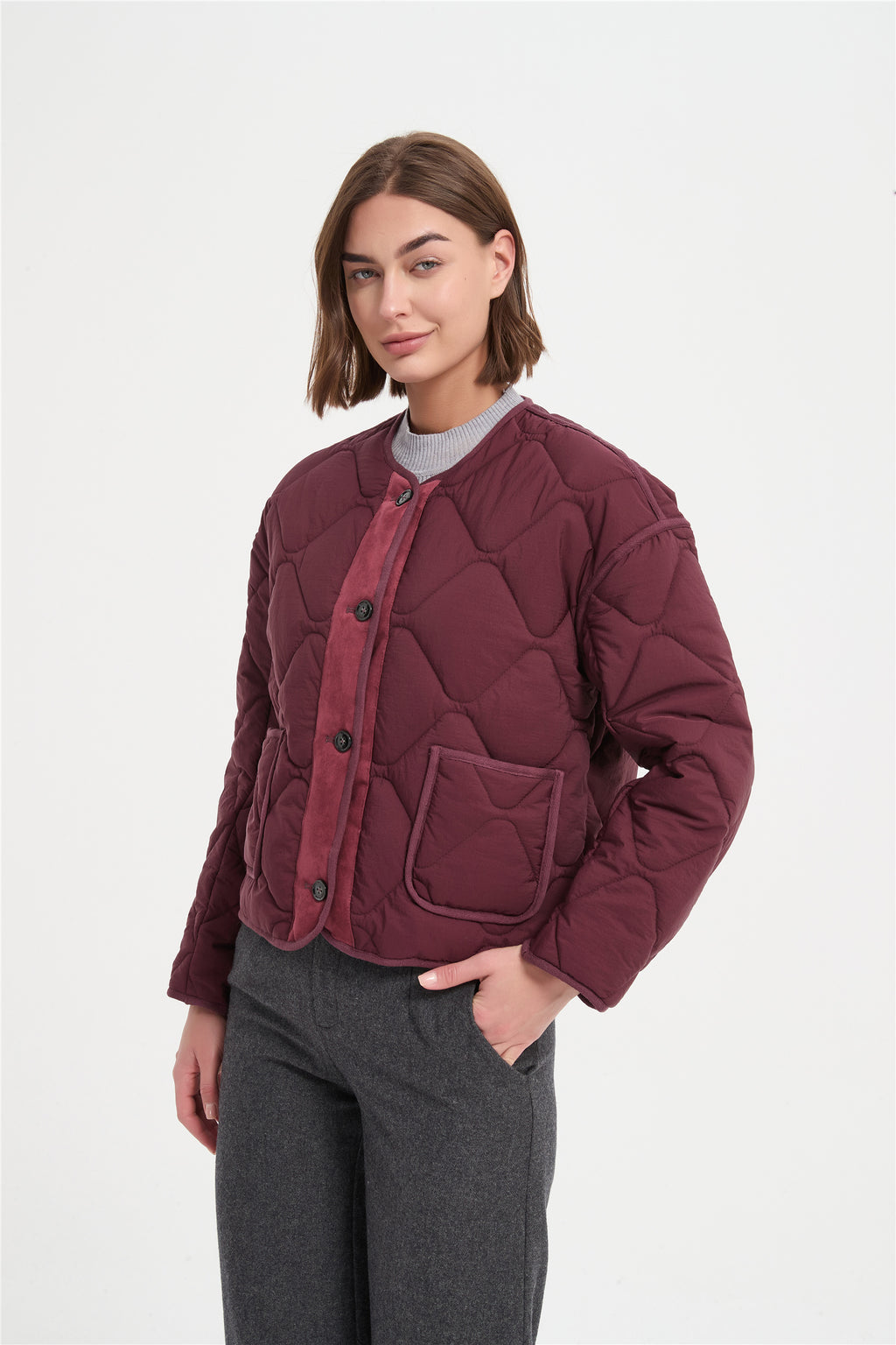 Women fancy quilting neckless  paddedjacket