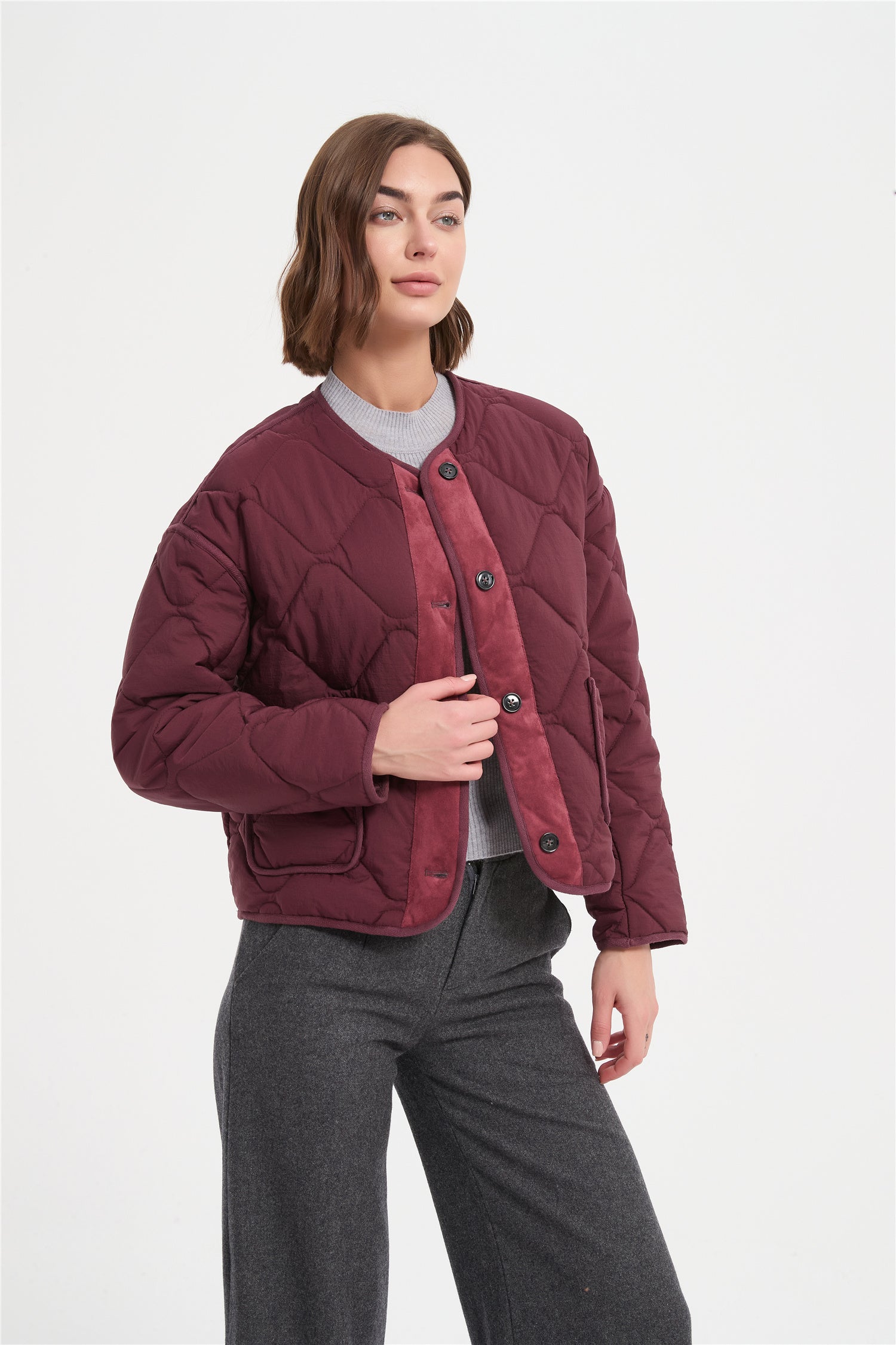 Women fancy quilting neckless  paddedjacket