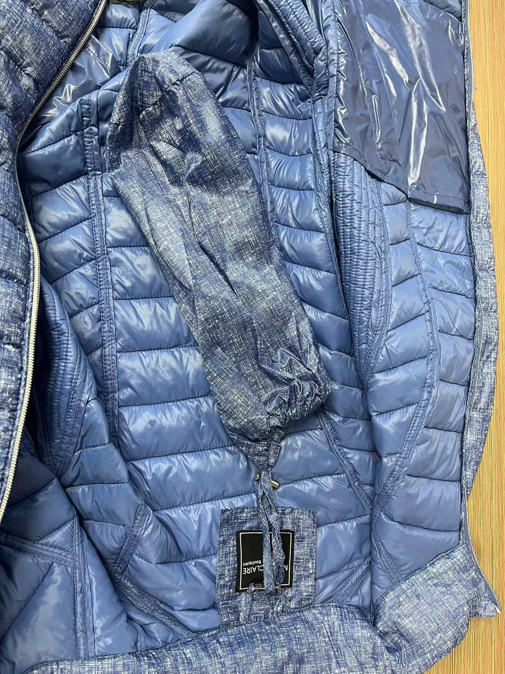 Women‘s light padded jacket