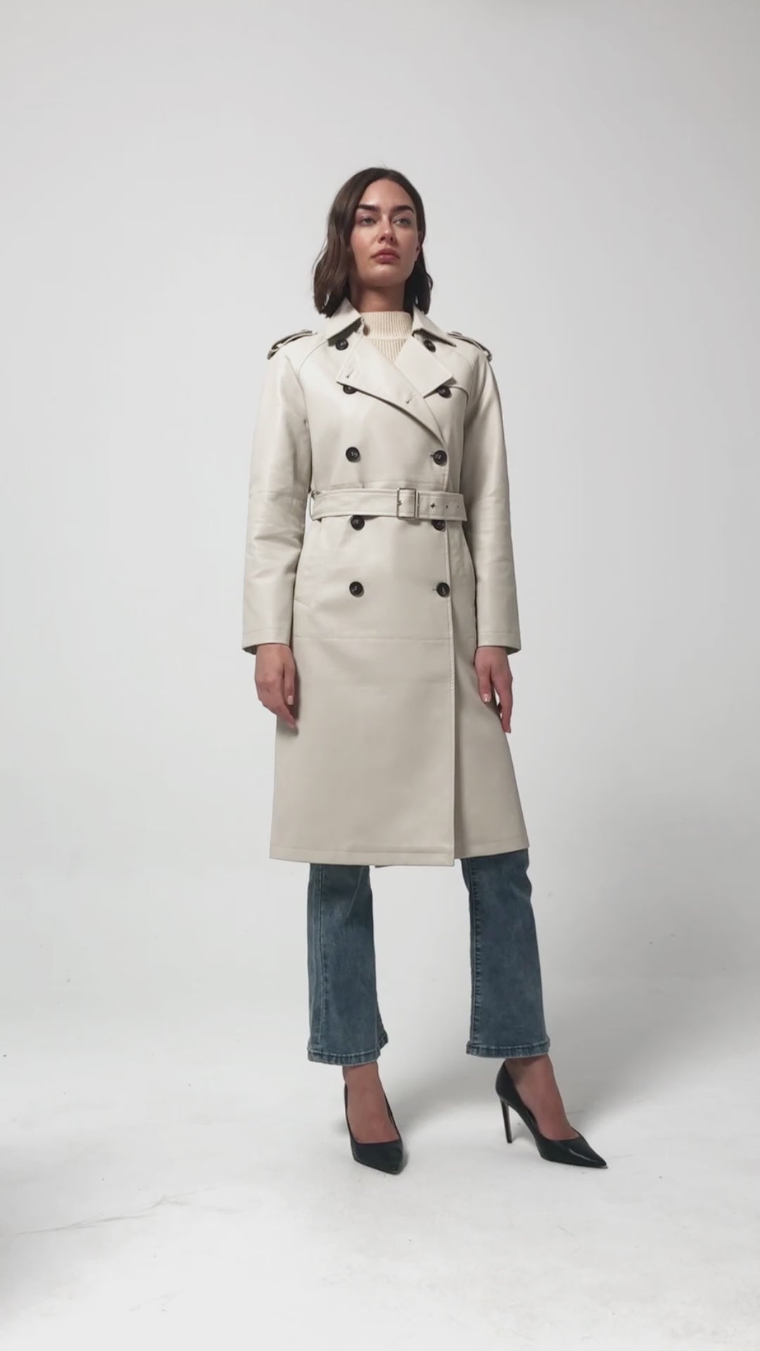 Women  PU trench coat（faux leather）